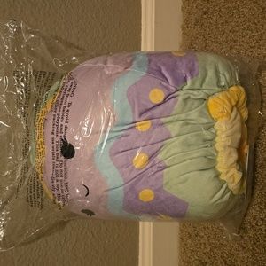 Flipamallow Edie and Aimee Egg